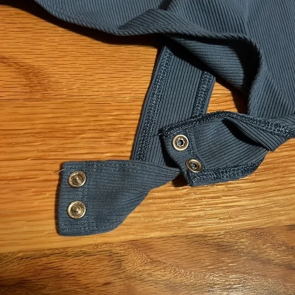 American Eagle bodysuit - Picture 3 of 4